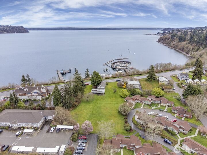 Property Photo:  249  Cascade Avenue  WA 98260 