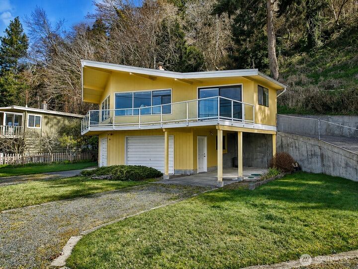 Property Photo:  3545  Shell Street  WA 98253 