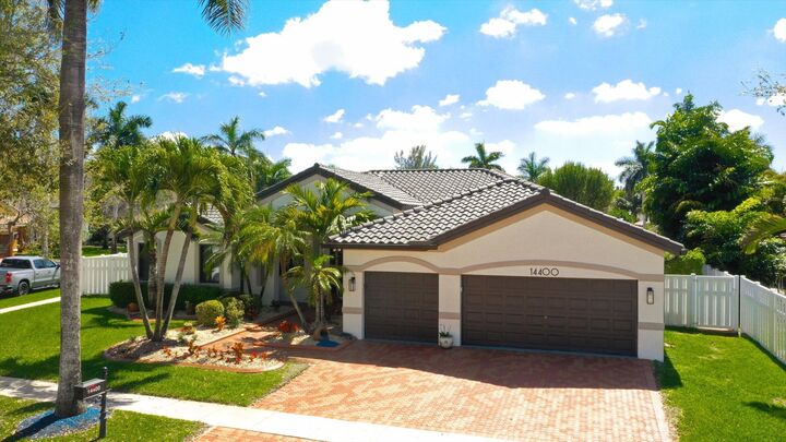 Property Photo:  14400 SW 37th Street  FL 33027 