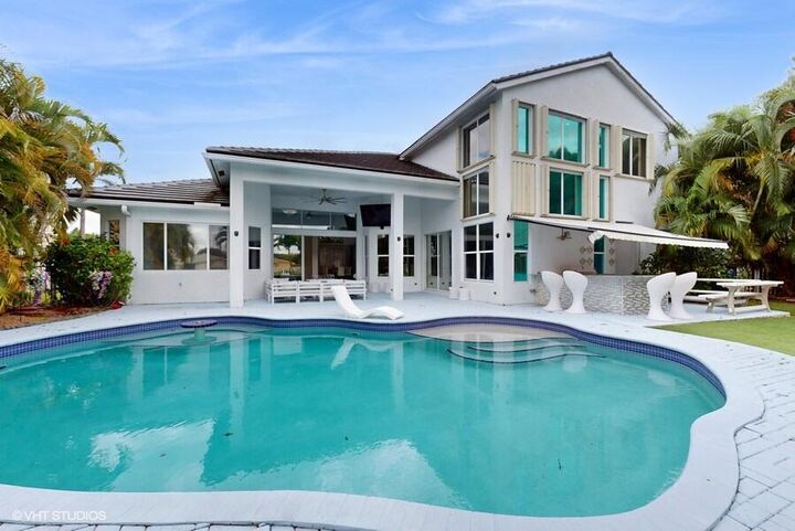 Property Photo:  11910 Osprey Point Circle  FL 33449 