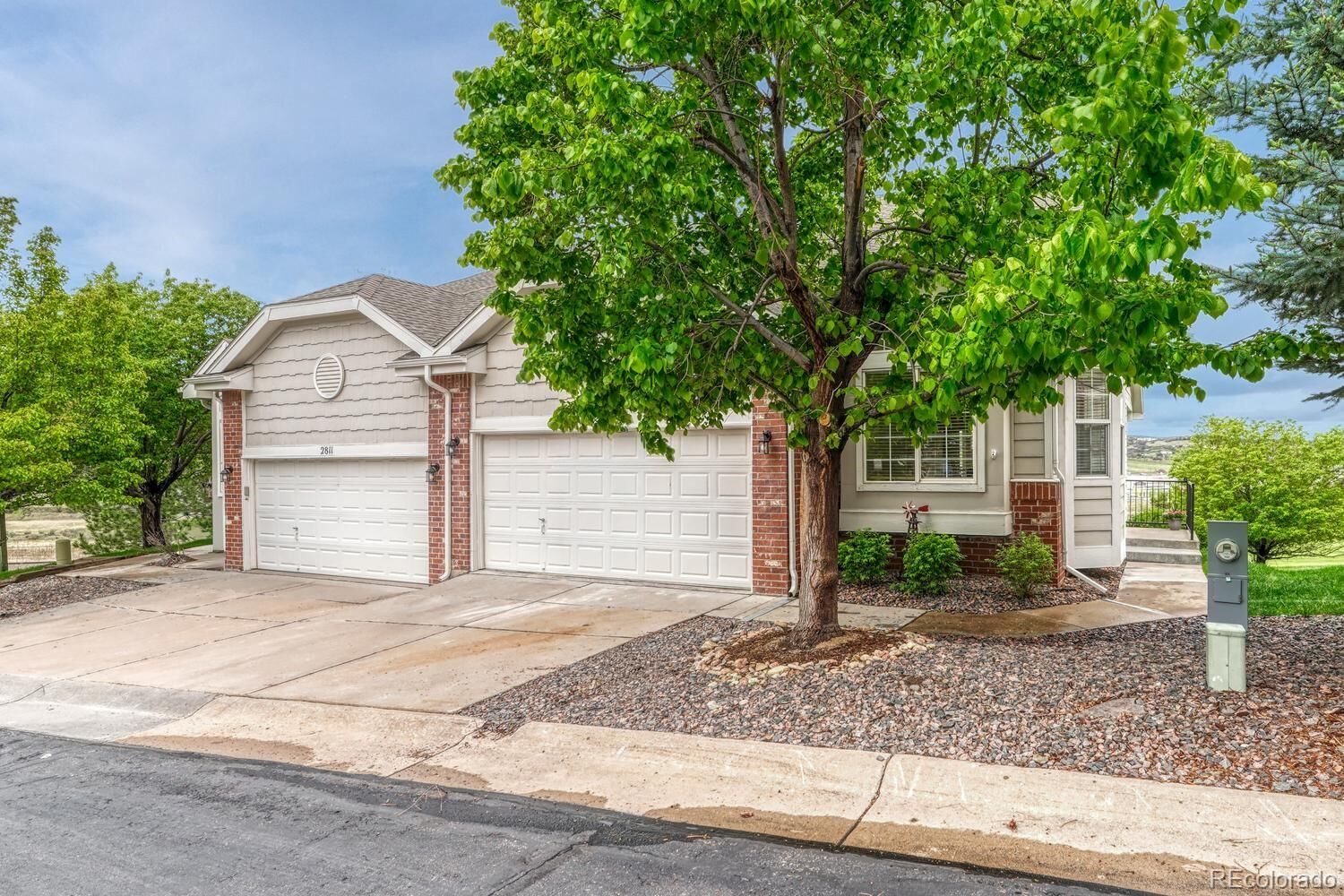 Property Photo:  2809 Newport Circle  CO 80104 