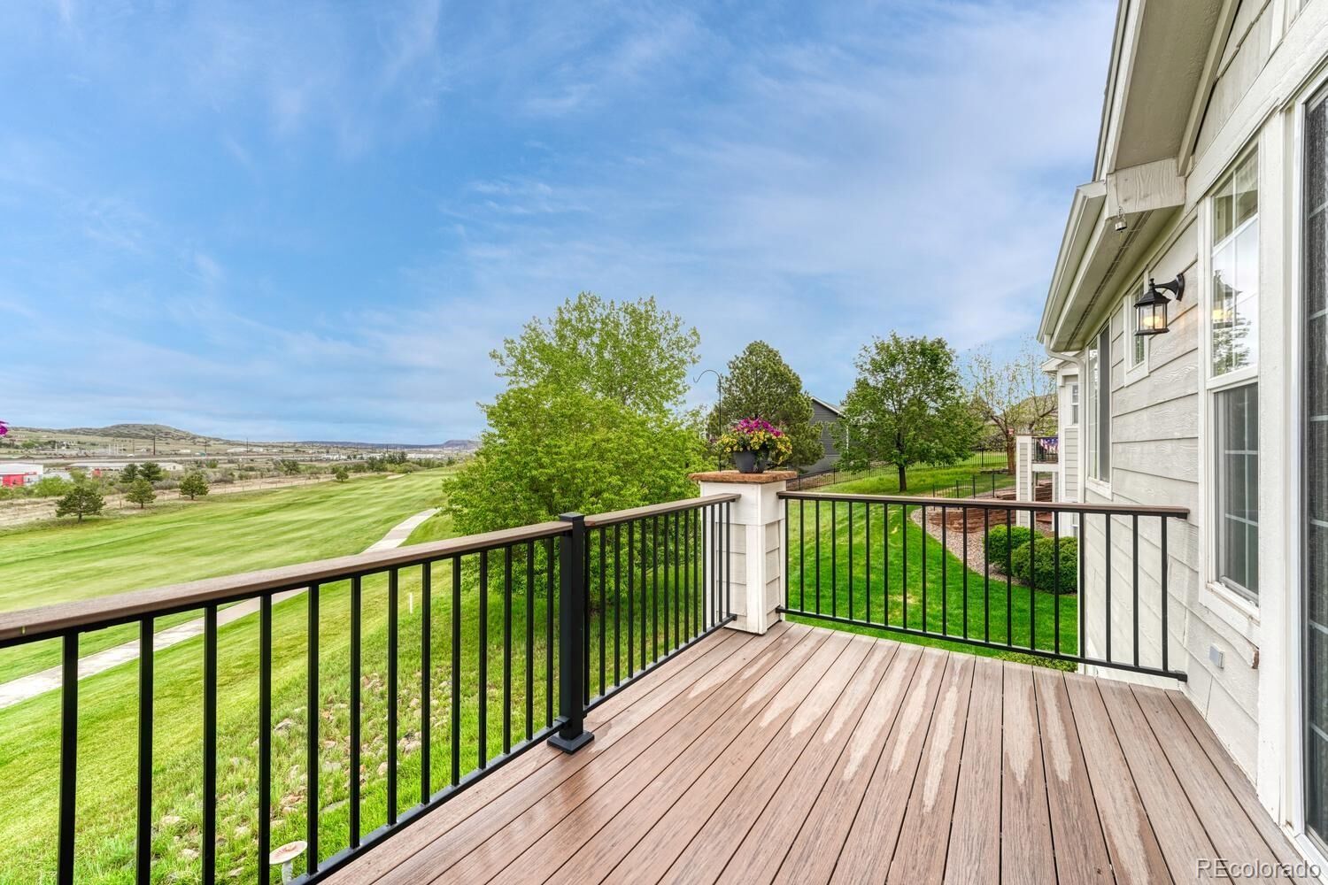 Property Photo: 2809 Newport Circle CO 80104