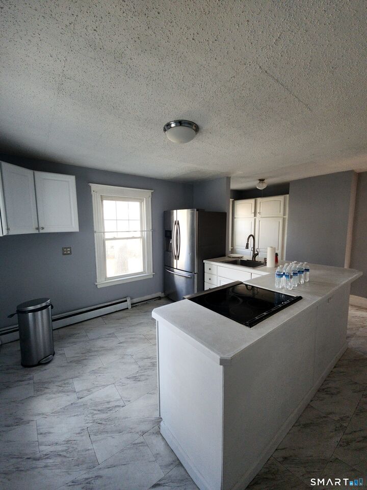 Property Photo:  78 Maplewood Avenue 1  CT 06790 