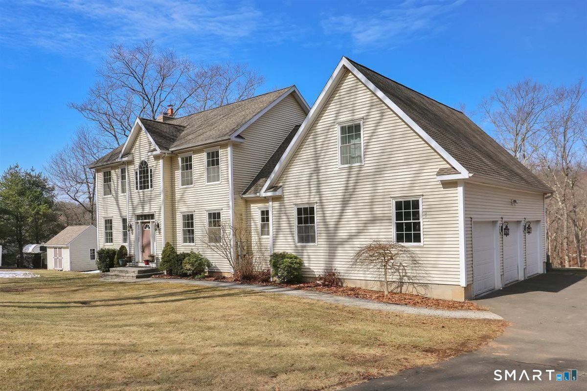 Property Photo:  74 Oxbow Road  CT 06441 