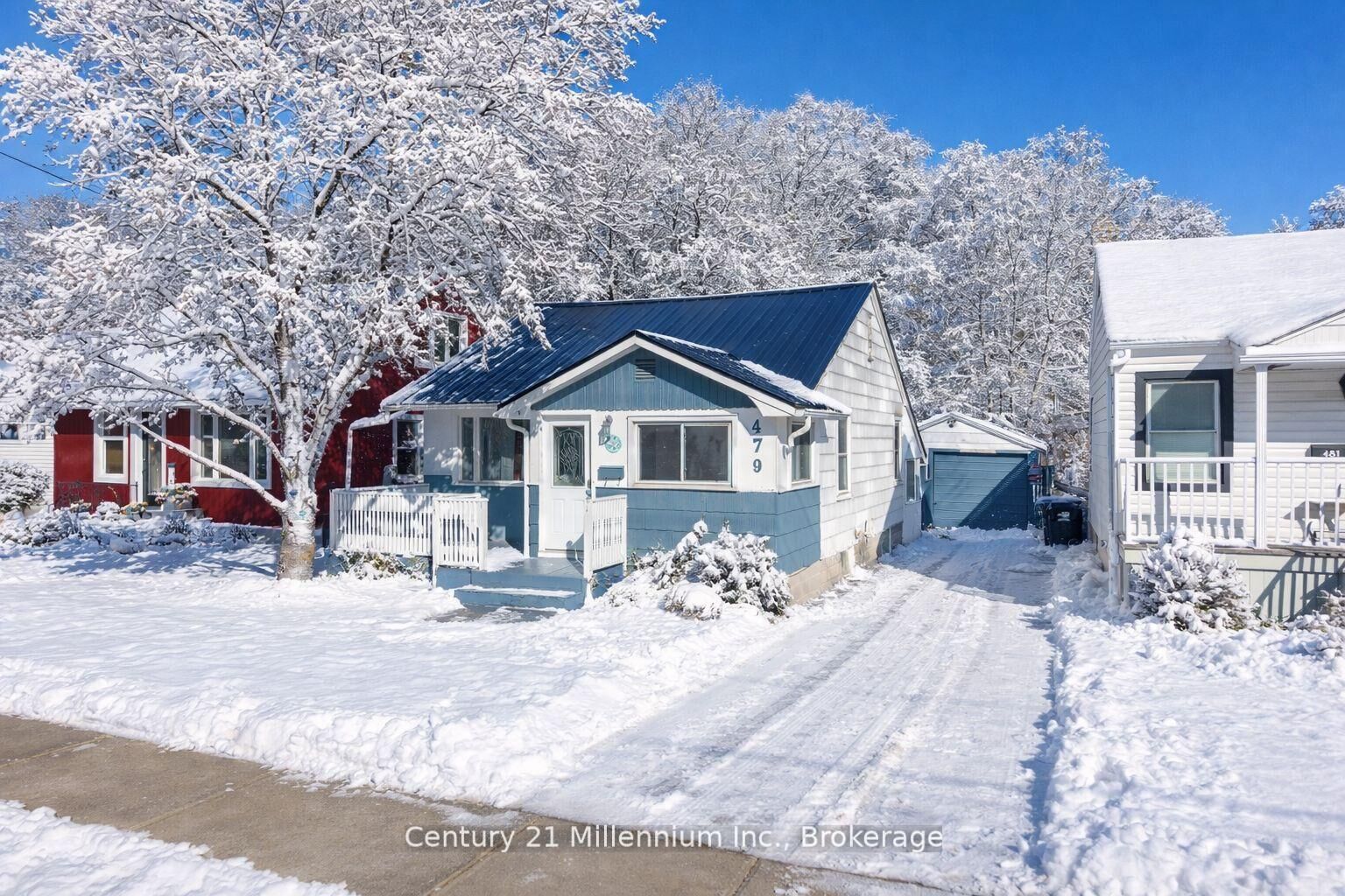 Property Photo:  479 Hurontario Street  ON L9Y 2M7 