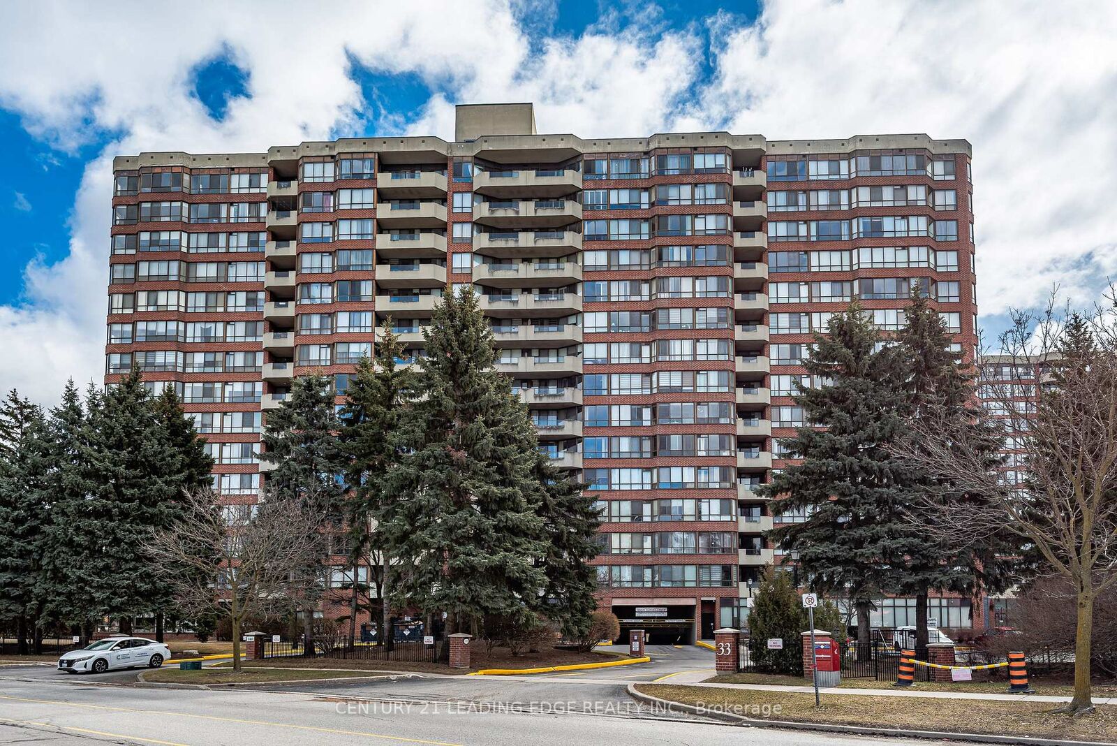 Photo de la propriété: 33 Weldrick Road E Ph05 ON L4C 8W4