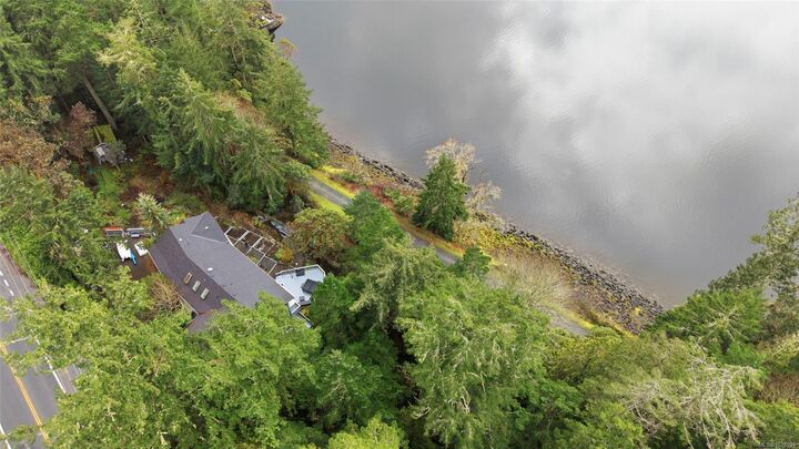 Property Photo: 5301 Sooke Rd BC V9Z 0E8