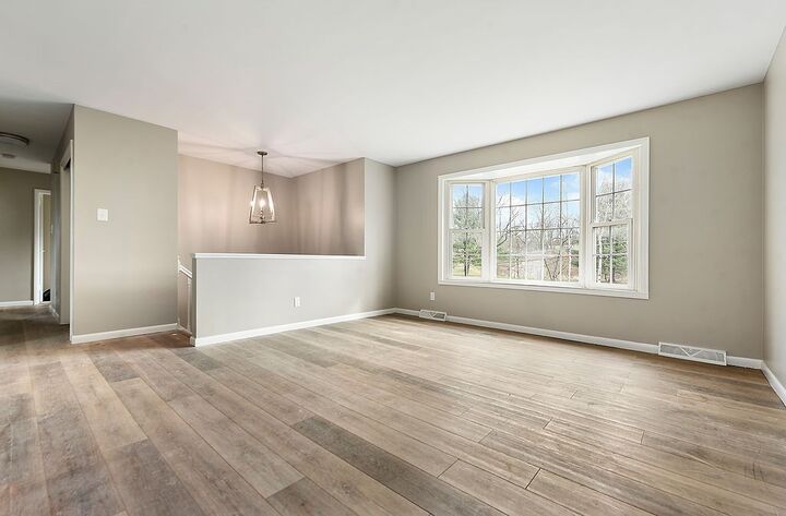 Property Photo: 404 Mecklem Lane PA 16117