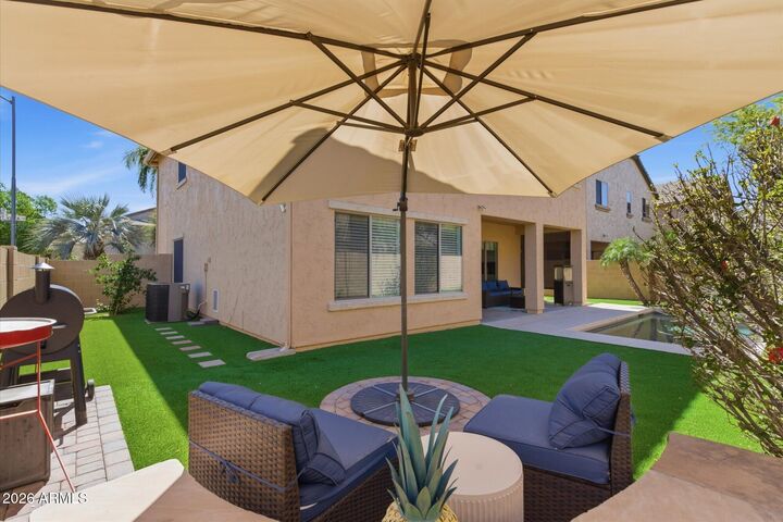 Property Photo: 2518 W Desert Vista Trail AZ 85085