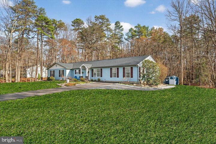 Property Photo:  569 Winterberry Boulevard  NJ 08527 