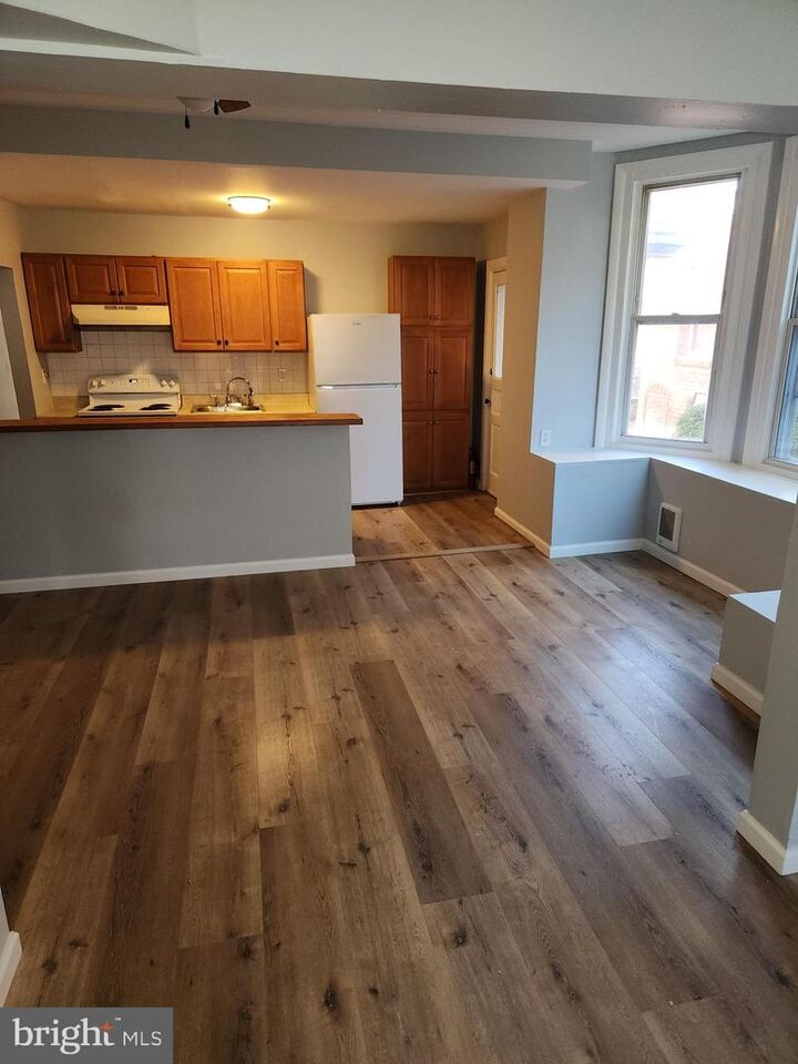 Property Photo:  5025 Penn Street 1  PA 19124 