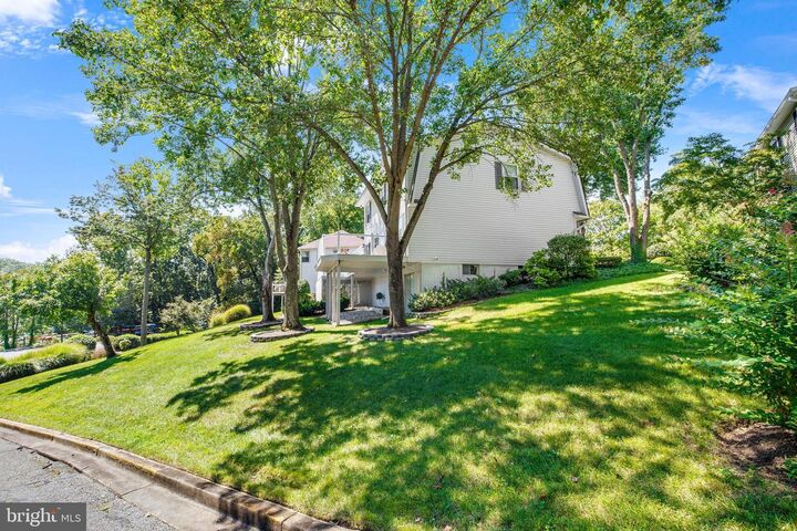 Property Photo: 253 Milthorn Court MD 21140