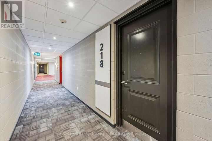 Property Photo:  1291 Gordon Street 218  ON N1L 0M5 