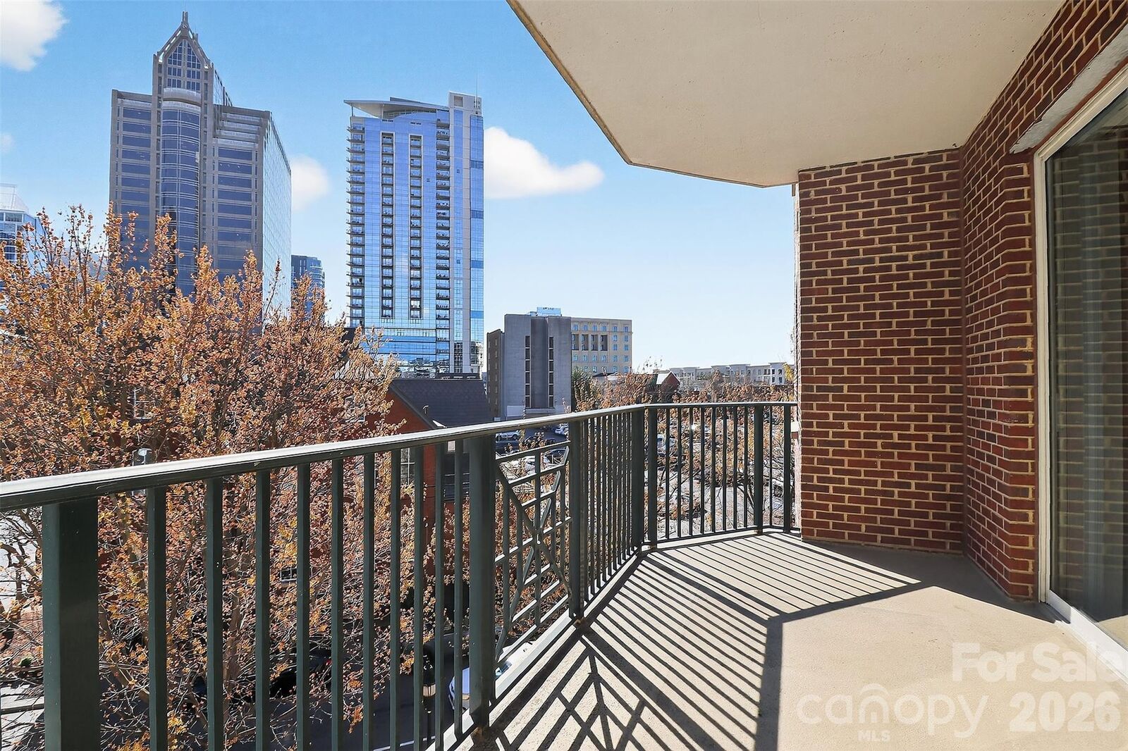 Property Photo:  300 W 5th Street W 413  NC 28202 