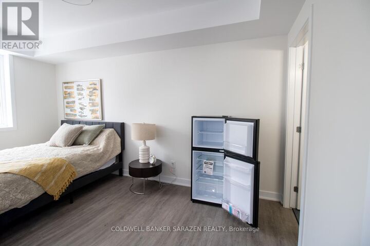 Property Photo:  994 Bronson Avenue 203  ON K1S 4H1 