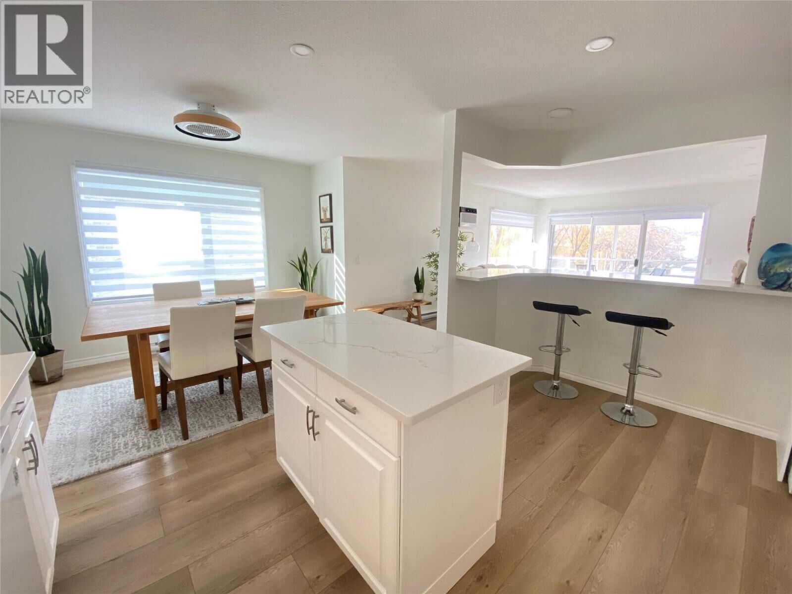 Property Photo: 1249 Pacific Avenue 211 BC V1Y 5T5