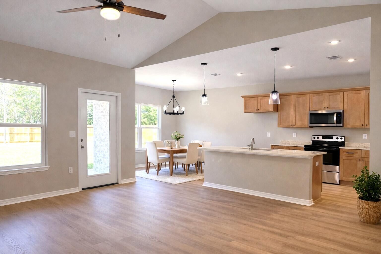 Property Photo: 3804 Golden Acres Circle FL 32539