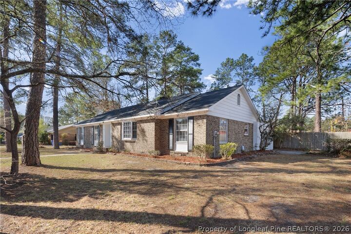 Property Photo:  400 Hallmark Road  NC 28303 