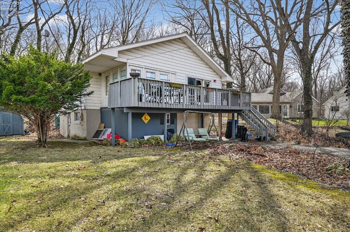 Property Photo:  960 W Shore Boulevard  OH 43456 