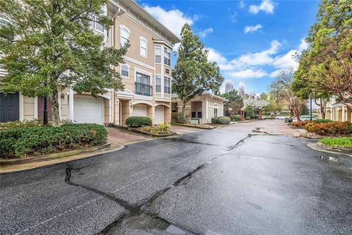 Property Photo: 375 Highland Avenue NE 1002 GA 30312