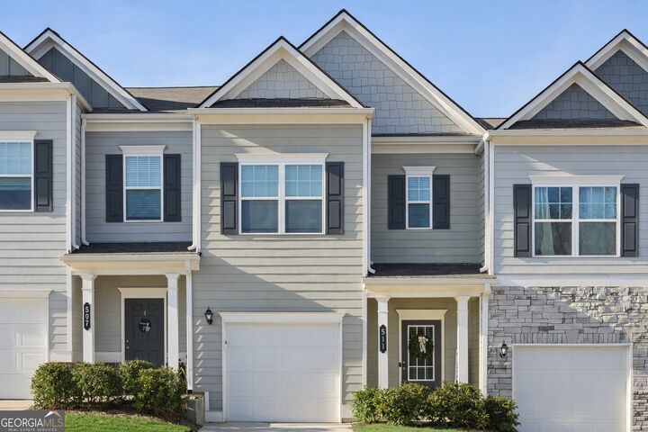 Property Photo: 511 Ryan Court GA 30107