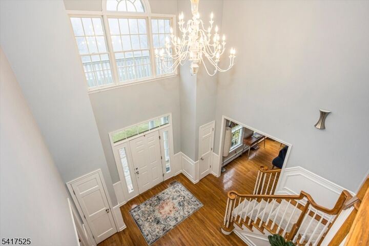 Property Photo:  6 Macdougall Ct  NJ 07930 