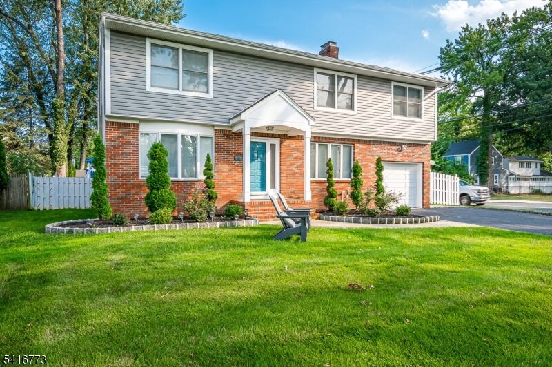 Property Photo:  2 Doris Parkway  NJ 07090 