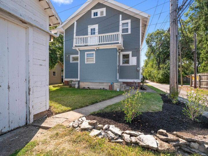 Property Photo:  1719 Vermont Avenue  IN 46805 