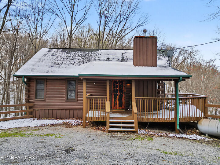 Property Photo: 3195 Emerald Springs Loop TN 37862