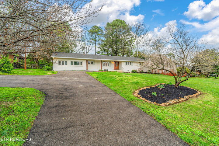 Property Photo:  8017 Bennington Drive  TN 37909 
