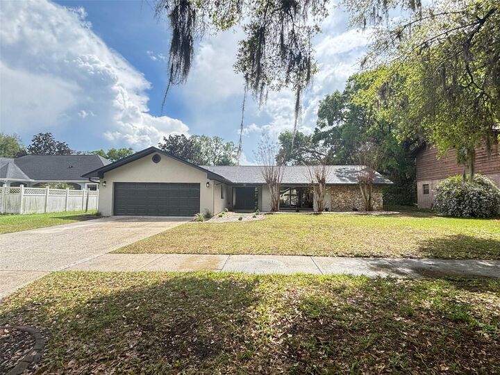 Property Photo:  4208 Arbor Oaks Court  FL 32808 