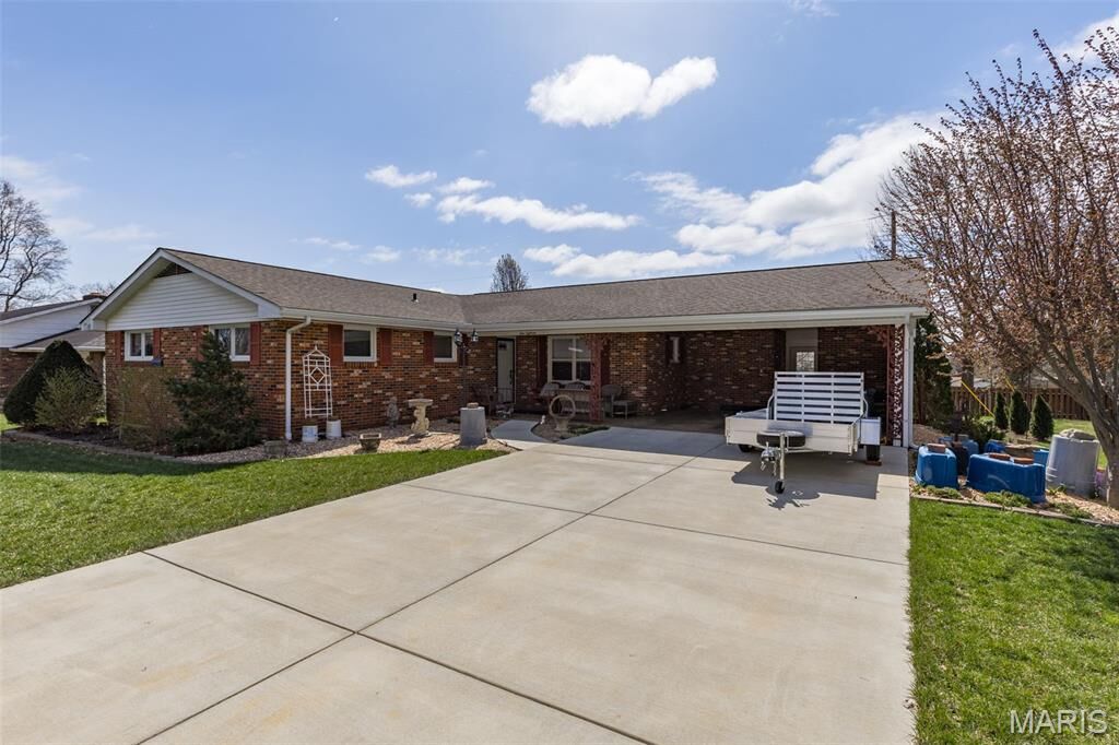 Property Photo:  118 S Westwood Drive  MO 63640 