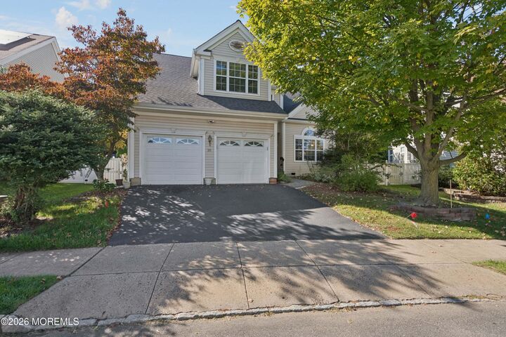 Property Photo:  30 Fela Drive  NJ 08859 