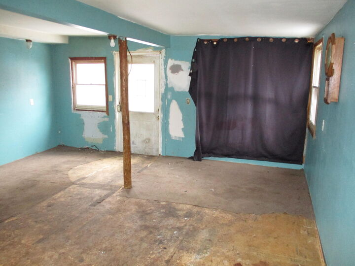Property Photo:  1915 River Street  MI 49202 