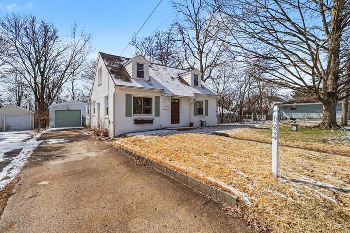 Property Photo: 192 Hunter Street MI 49017