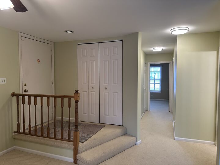 Property Photo:  1310 Cromwell Court 1310  IL 60061 