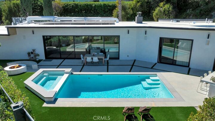 Property Photo: 15641 High Knoll Road CA 91436