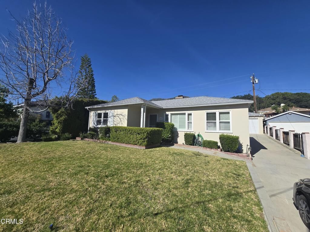 Property Photo:  2931 Fairmount Avenue  CA 91214 