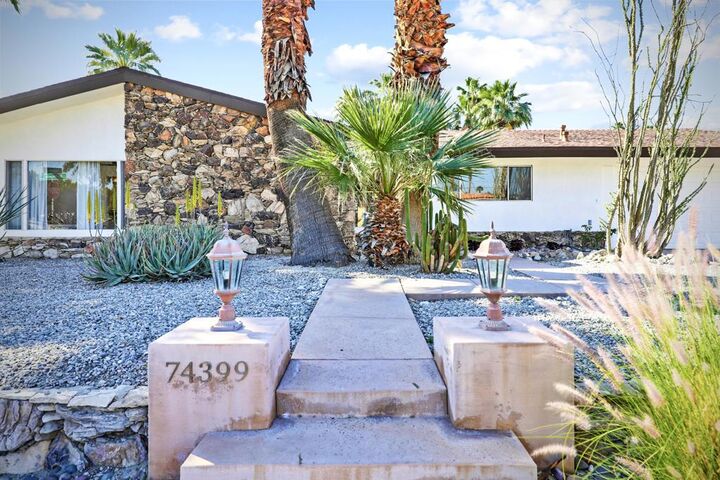 Property Photo:  74399 Old Prospector Trail  CA 92260 