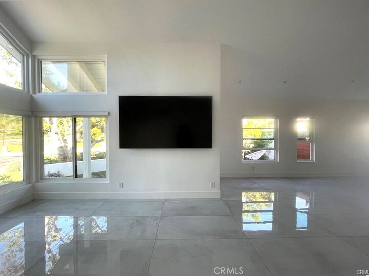 Property Photo:  1 Tamizar  CA 92620 