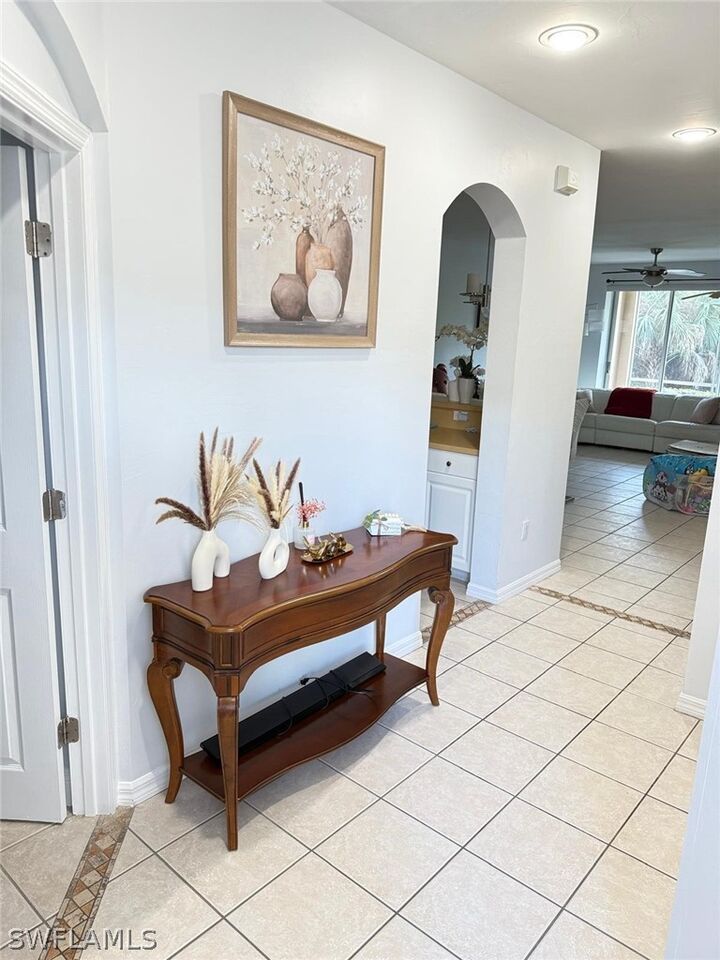 Property Photo:  6210 Wilshire Pines Circle 1  FL 34109 