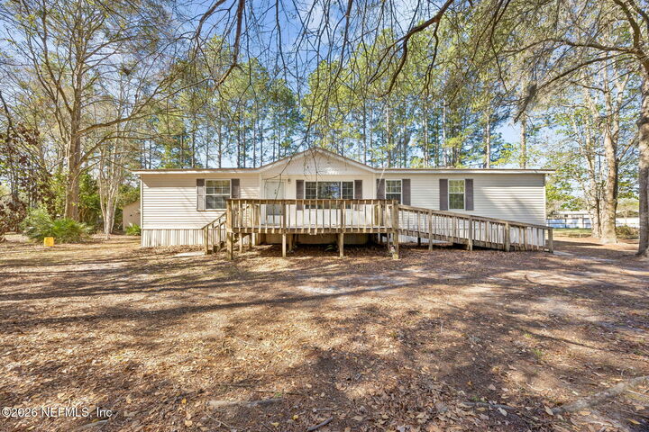 Property Photo: 5338 Island Lake Drive FL 32226