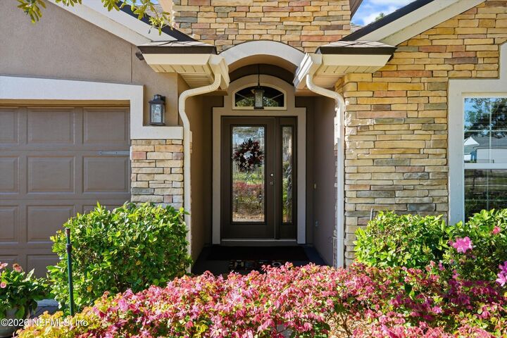 Property Photo: 5175 Clapboard Creek Drive FL 32226