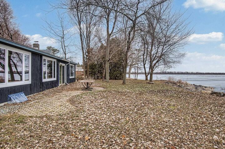 Property Photo:  87 Jayview Road  VT 05488 