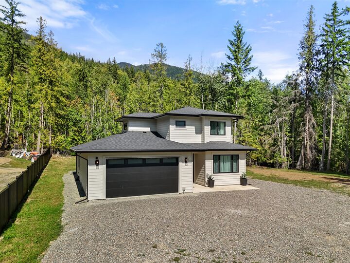 Property Photo: 7670 Mountain Drive BC V0E 1M8