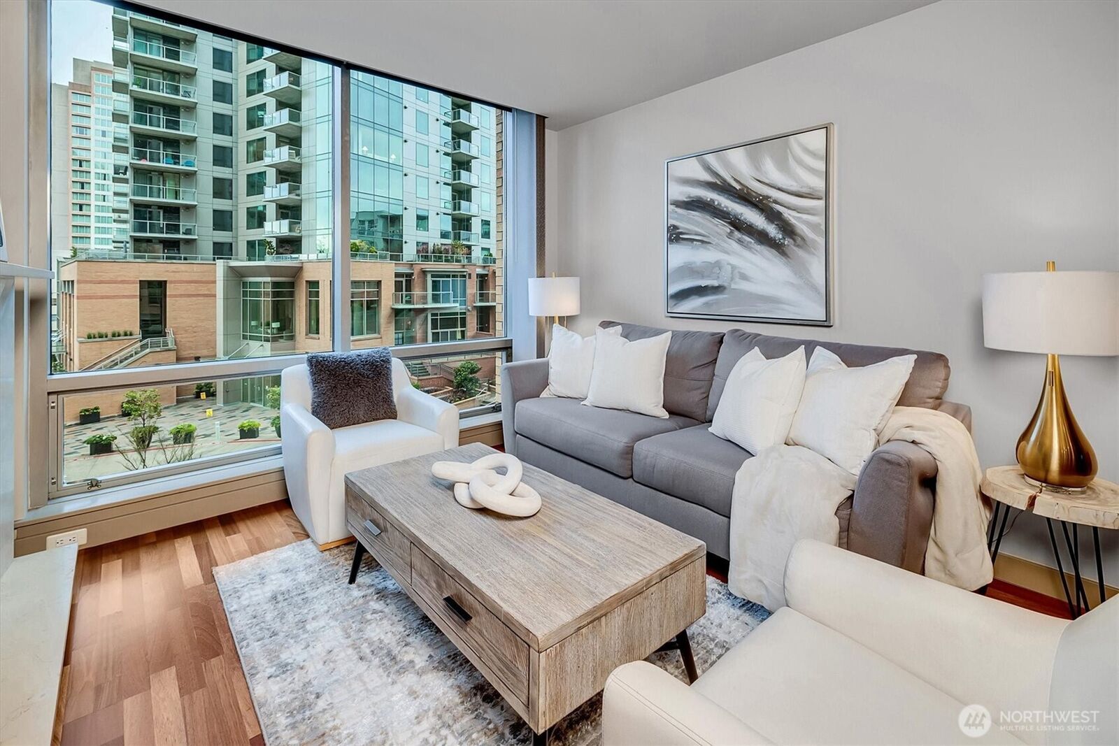 Property Photo:  10650 NE 9th Place 422  WA 98004 