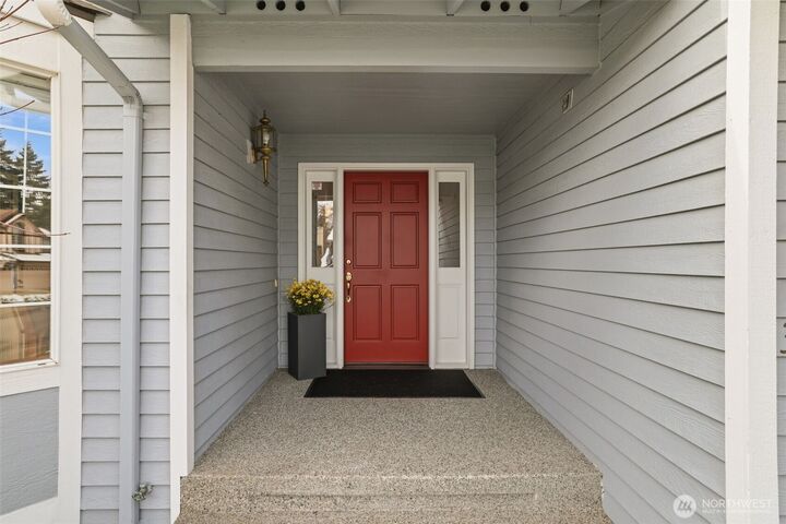 Property Photo:  32413  7th Avenue SW  WA 98023 