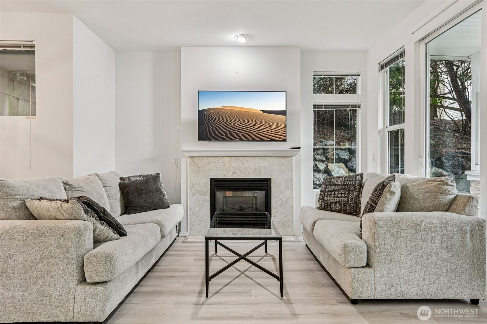 Property Photo:  23760  SE 52nd Lane 14-1  WA 98029 