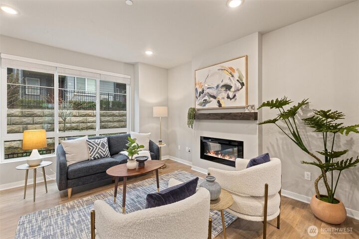 Property Photo: 18875 67th Drive NE 4 WA 98028