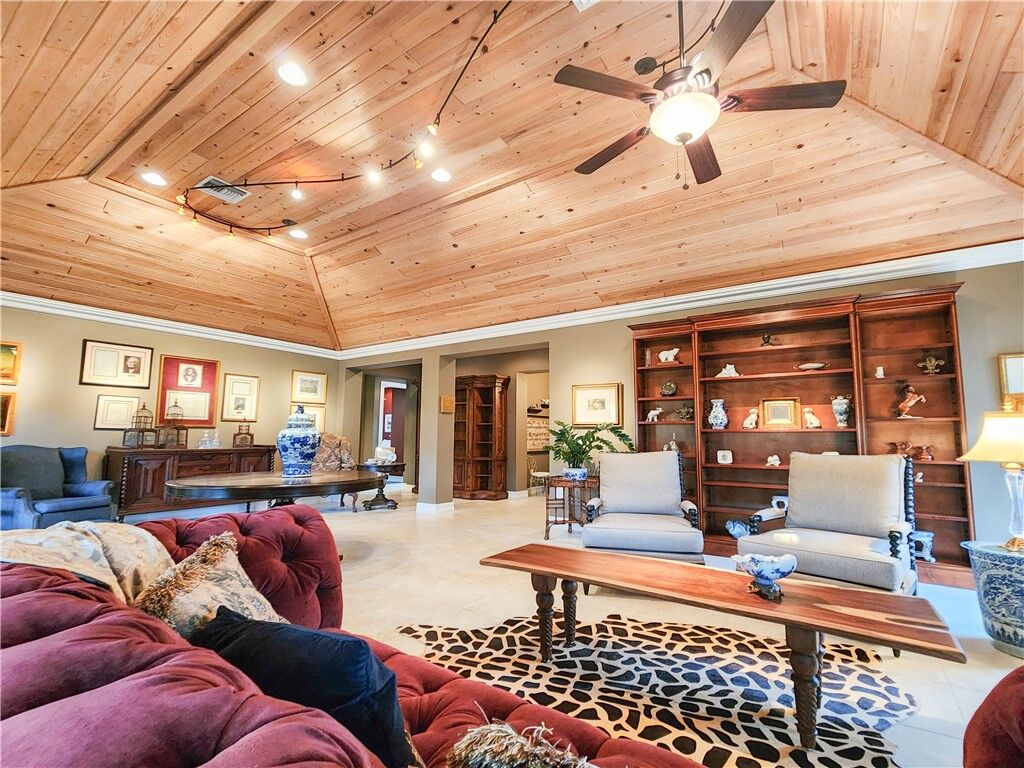 Property Photo:  2815 Saint Barts Square  FL 32967 